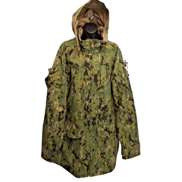 US Navy Valley Apparel Uniform NWU Type III ParkaAOR2 Goretex - LARGE X-LONG